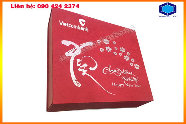 mau-hop-qua-tet-dep-ngan-hang-VIETCOMBANK